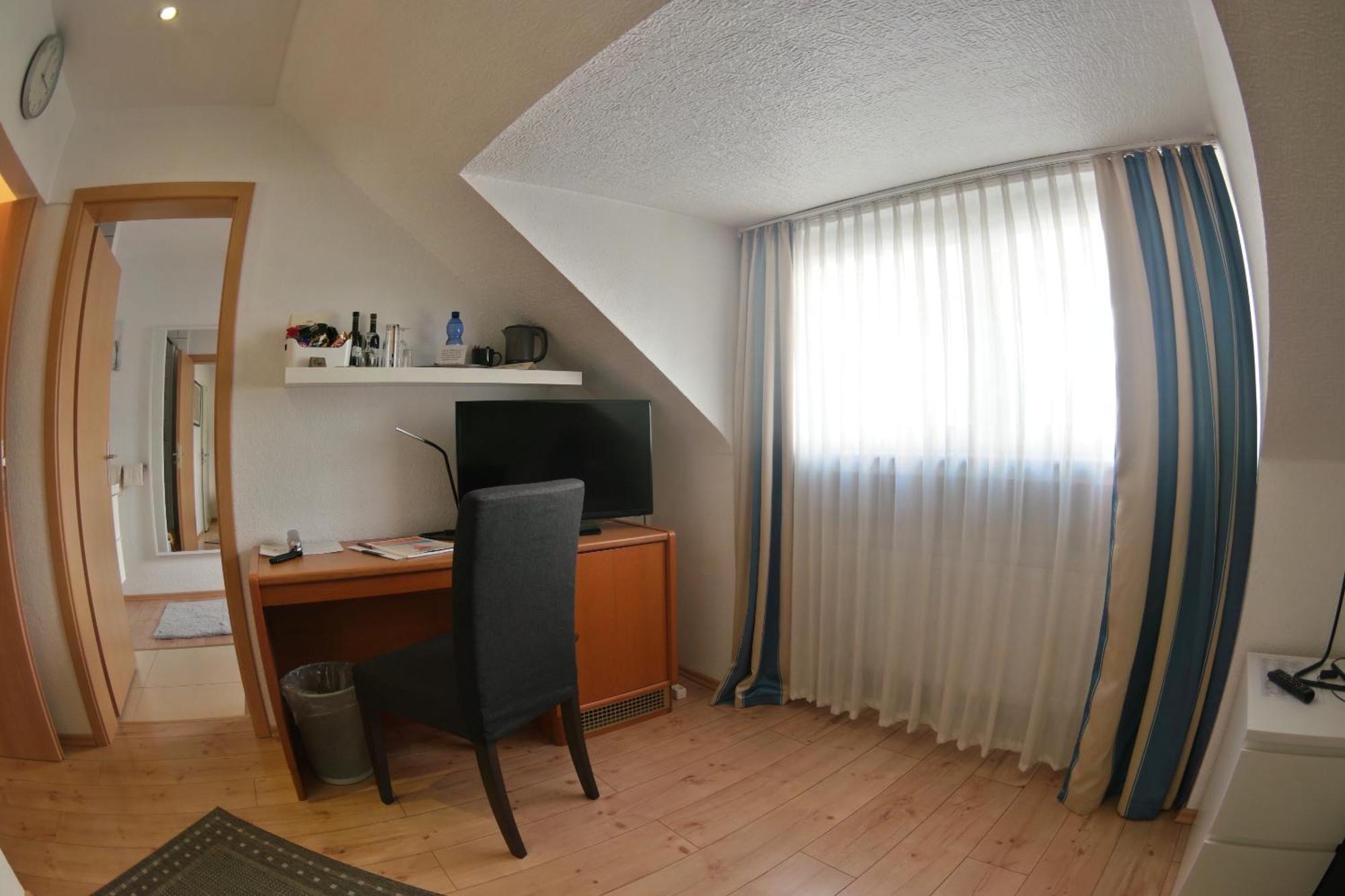 Hotel Merlin Garni Köln Zimmer foto